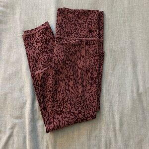 Athleta Salutation Stash 7/8 Leggings